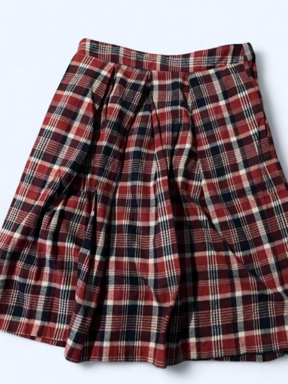 Le Lis Red, Navy & Cream Plaid Pleated Midi Skirt